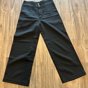 Black Wide-Leg Trouser Long Capris